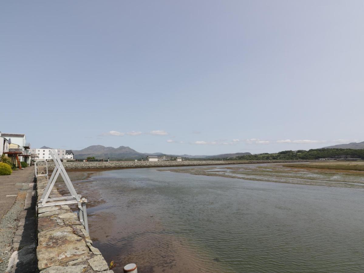 25 South Snowdon Wharf Villa Porthmadog Exterior photo